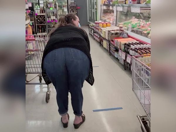 Customer Wars - Deli Derriere