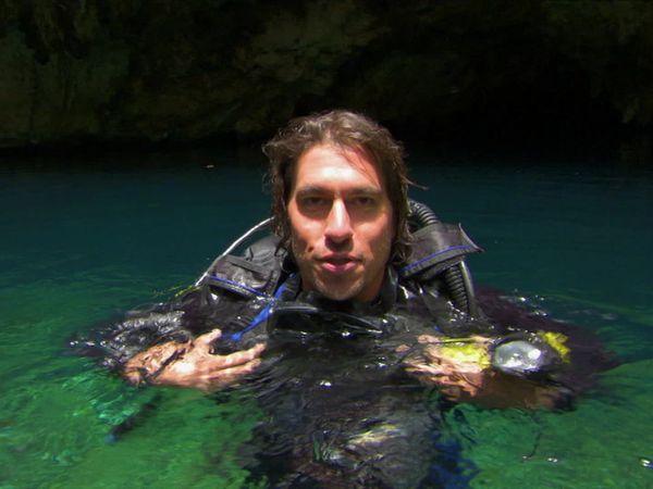 Digging for the Truth - Passage To The Maya Underworld