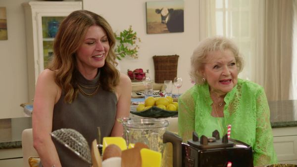 Valerie's Home Cooking - Hot in Cleveland ... One More Time
