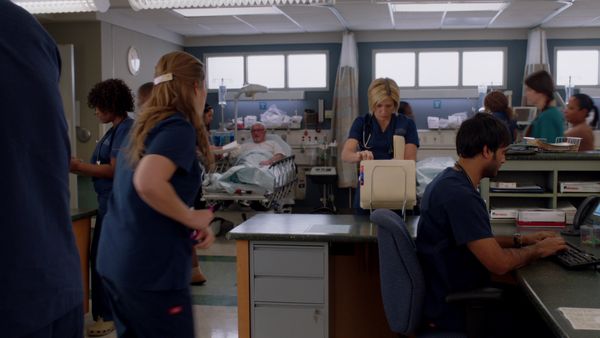 Nurse Jackie - Are Those Feathers?