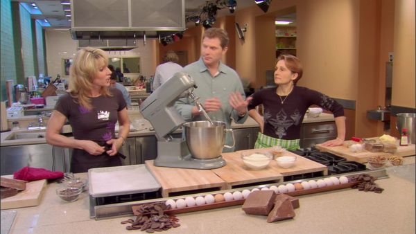 Throwdown with Bobby Flay - Chocolate Chip Cookies