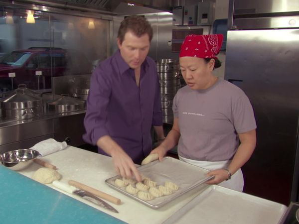 Throwdown with Bobby Flay - Asian Dumplings