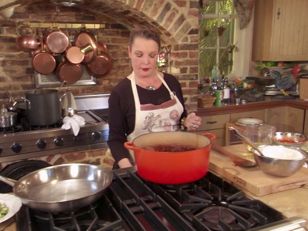 Throwdown with Bobby Flay - Gumbo