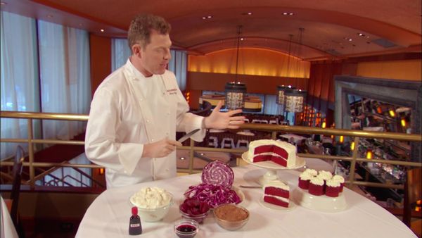 Throwdown with Bobby Flay - Red Velvet Cake
