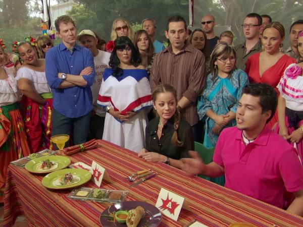 Throwdown with Bobby Flay - Fish Tacos