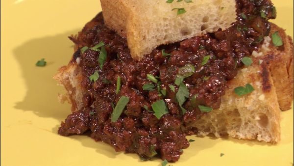 Throwdown with Bobby Flay - Sloppy Joes