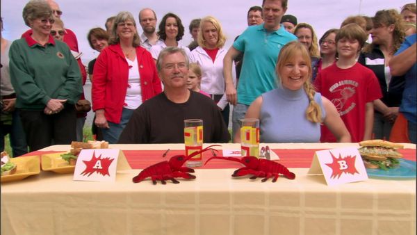 Throwdown with Bobby Flay - Lobster Club Sandwich