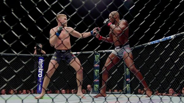 UFC The Walk - Jones Vs Gustafsson 2
