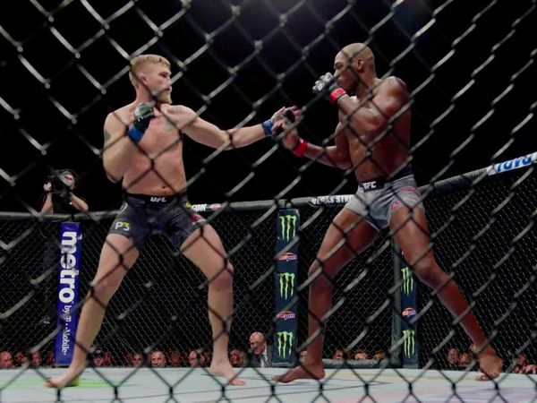 UFC The Walk - Jones Vs Gustafsson 2