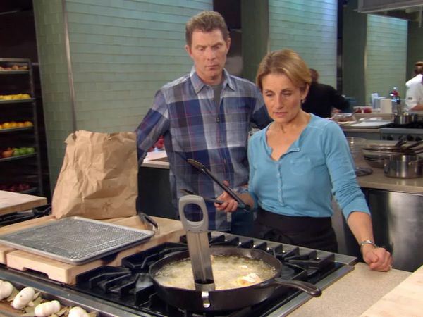 Throwdown with Bobby Flay - Fried Chicken