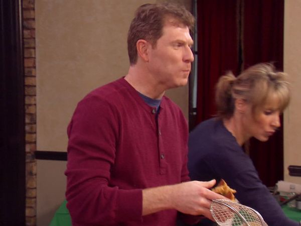 Throwdown with Bobby Flay - Fried Green Tomato BLT