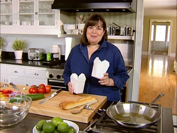 Barefoot Contessa - Beach Volleyball Picnic