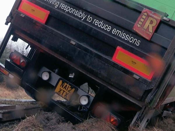 Extreme Road Rescue - Episode 1