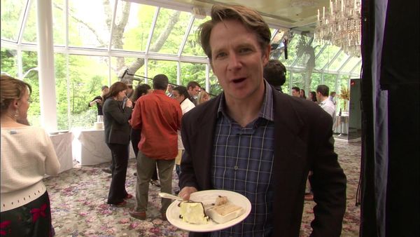 Throwdown with Bobby Flay - Wedding Cake