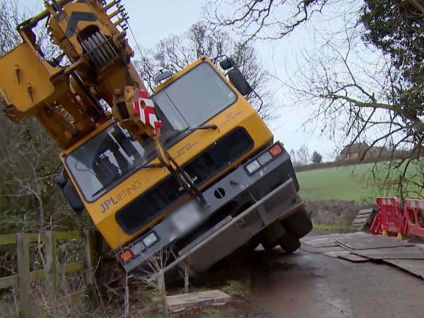 Extreme Road Rescue - Episode 9