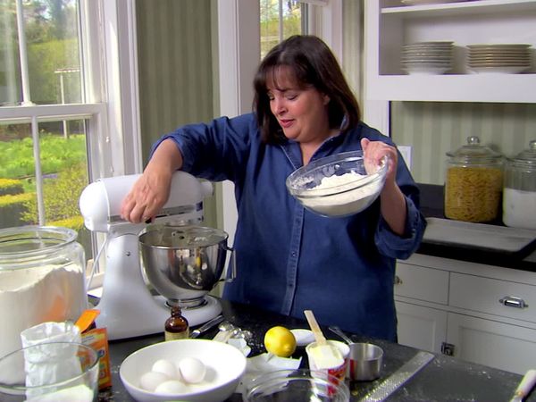 Barefoot Contessa - Pooch Party