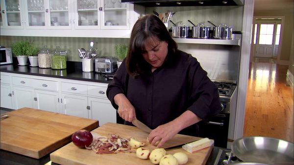 Barefoot Contessa - Black and White Party