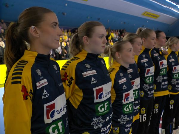 EHF Women's Champions League: Ikast Håndbold vs. FTC Rail Cargo Hungarien - EHF Women's Champions League: Ikast Håndbold vs. FTC Rail Cargo Hungarien