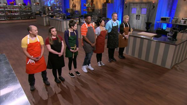 Halloween Baking Championship - Smells Like Halloween Spirit