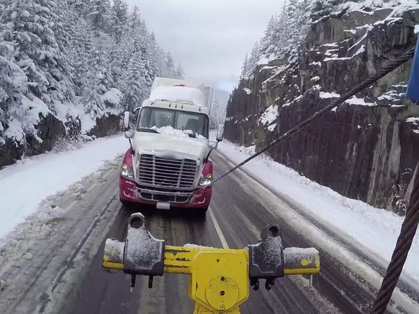 Highway Thru Hell - Episode 1