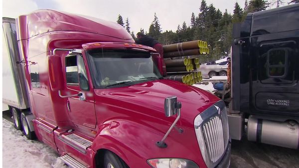 Highway Thru Hell - Episode 13
