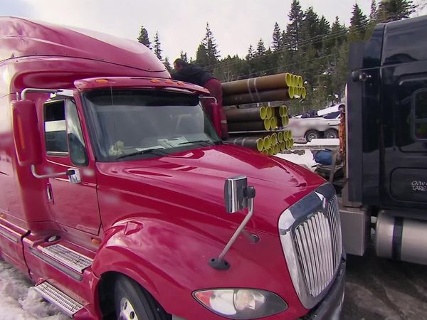 Highway Thru Hell - Episode 13