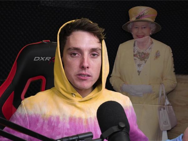 LazarBeam - Versus the Internet