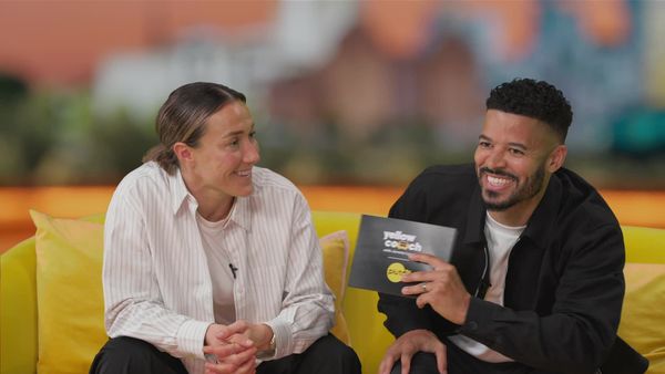 Yellow Couch with Jeremy Lynch - The Yellow Couch with Jeremy Lynch - Lucy Bronze