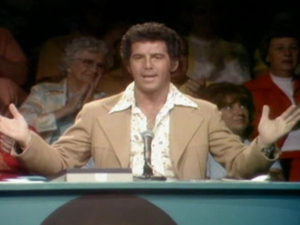 Celebrity Bowling - Episode 28