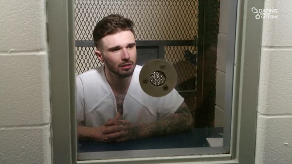 Dating Hinter Gittern - Spontane Liebeserklärung
