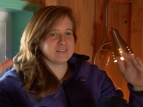 Tiny House Hunting - Episode 113