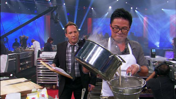 Iron Chef America - Flay vs. Pham