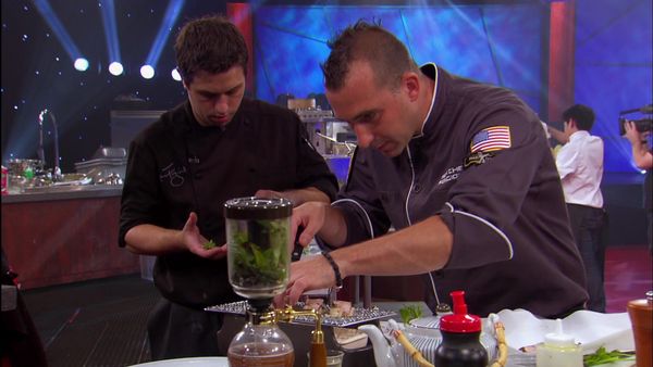 Iron Chef America - Forgione vs. Kittichai