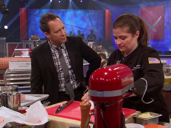 Iron Chef America - Guarnaschelli vs. Joo