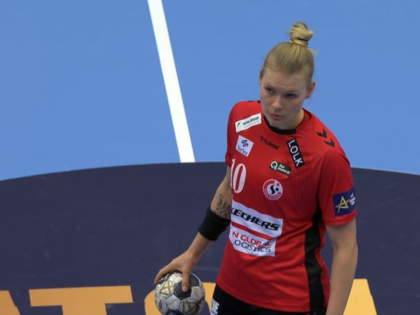 EHF Women's Champions League: Team Esbjerg vs. Gloria Bistrita - EHF Women's Champions League: Team Esbjerg vs. Gloria Bistrita