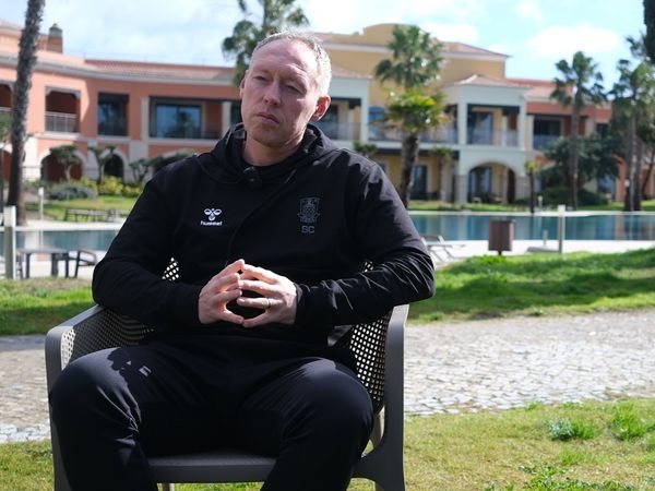 Off-season - Steve Cooper & Henrik Hansen
