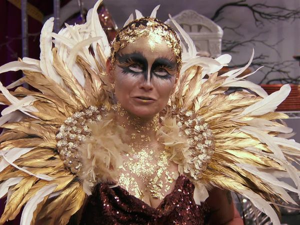 Halloween Baking Championship - Ashes, Ashes, We All Fall Down