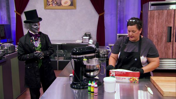 Halloween Baking Championship - The Costume Ball