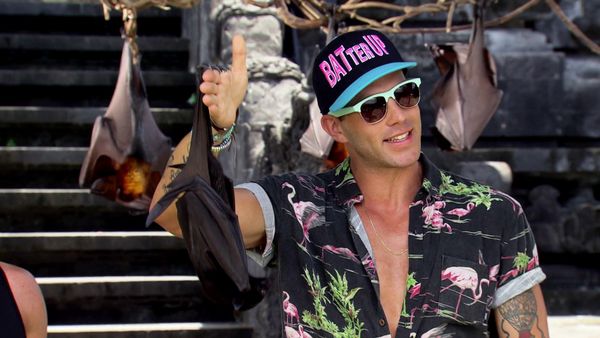 America's Next Top Model - El Chico Que Se Convierte En Murciélago