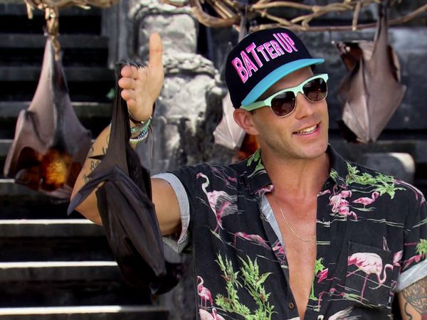 America's Next Top Model - El Chico Que Se Convierte En Murciélago