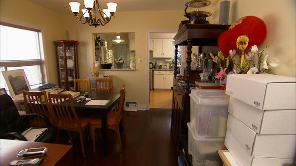 The Unsellables - A Bursting Bachelor Pad