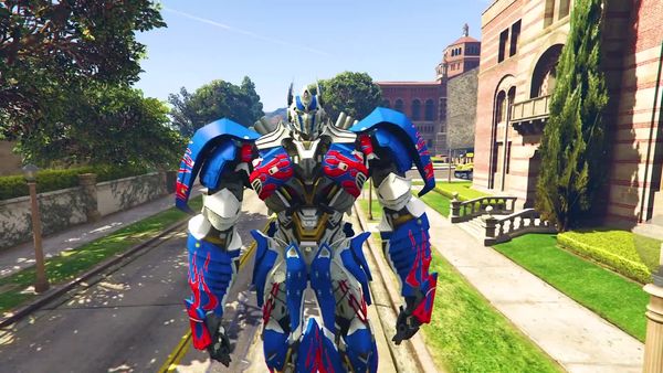 Bloo - Upgrading Knuckles to Transformer Knuckles in GTA 5!