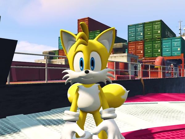 Bloo - Upgrading Sonic to Thunder Sonic in GTA 5!