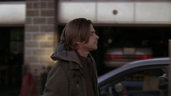 Intelligence - Intelligence: S2 E1 - A Man Escapes