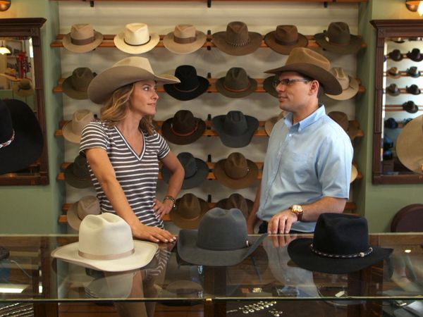 América Hecha a Mano - Pianos, Sombreros de Vaquero, Cafeteras