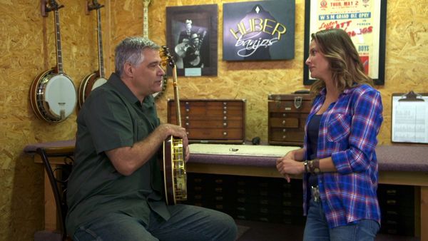 América Hecha a Mano - Mecedoras, Banjos, Redes de Aro