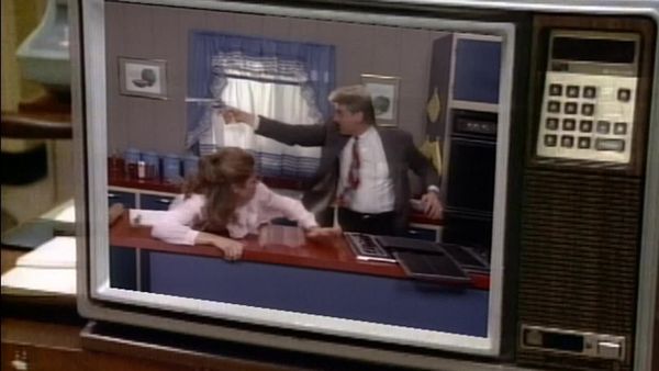 Sledge Hammer! - To Live And Die On TV