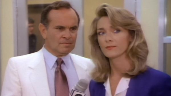 Sledge Hammer! - Hammer Gets Nailed