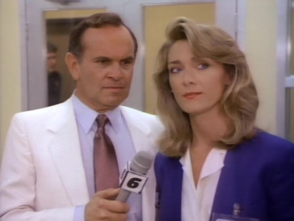 Sledge Hammer! - Hammer Gets Nailed