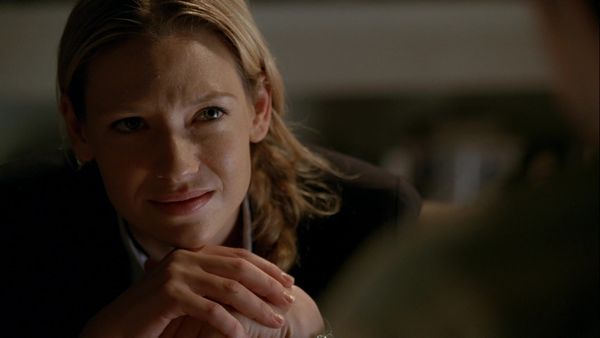 Fringe - Olivia. In the Lab. With the Revolver.